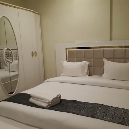 Reef Hotel Aparts Аджман Екстер'єр фото